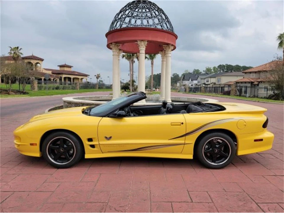 2002 Pontiac Firebird Trans Am 4th Gen - Image 26 of 30