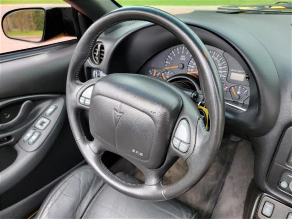 2002 Pontiac Firebird Trans Am 4th Gen - Image 28 of 30