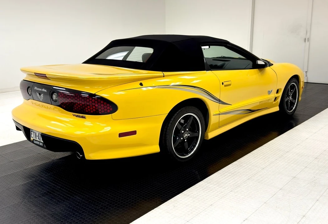 2002 Pontiac Firebird Trans Am 4th Gen - Image 8 of 12