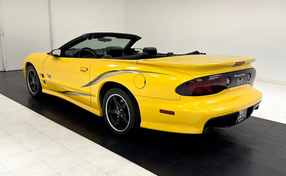 2002 Pontiac Firebird Trans Am 4th Gen - Image 6 of 12