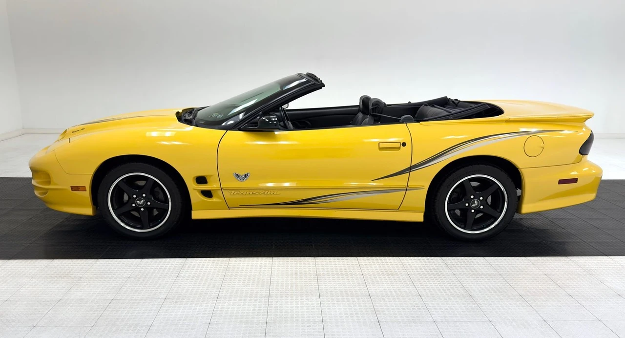 2002 Pontiac Firebird Trans Am 4th Gen - Image 4 of 12