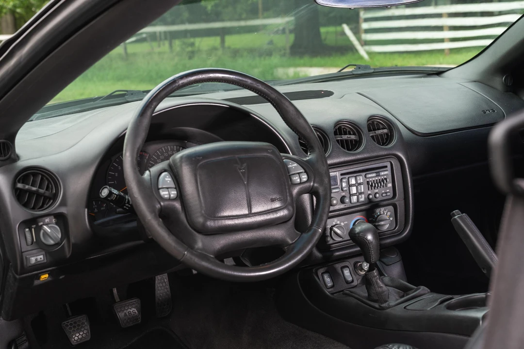 2002 Pontiac Firebird Trans Am 4th Gen - Image 25 of 31