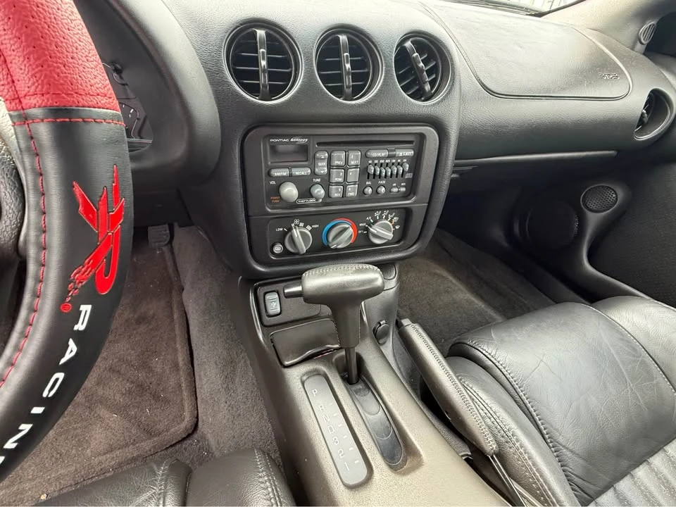 2002 Pontiac Firebird Trans Am 4th Gen - Image 5 of 8