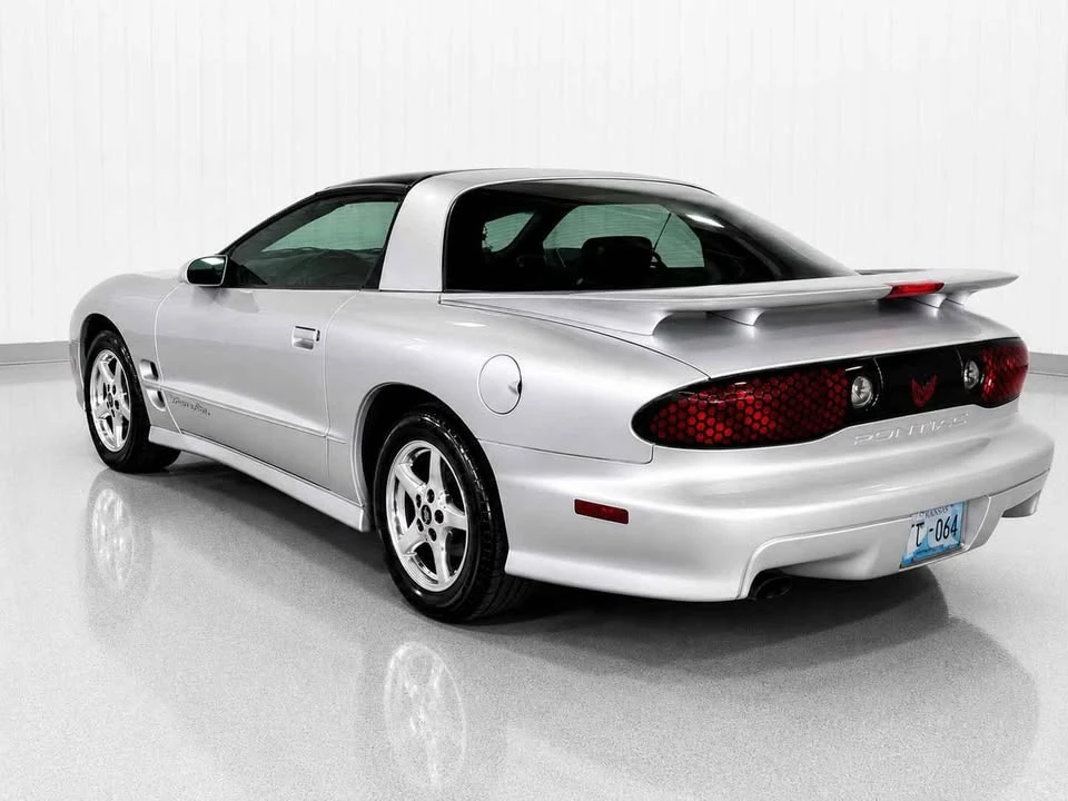 2002 Pontiac Firebird Trans Am 4th Gen - Image 6 of 19