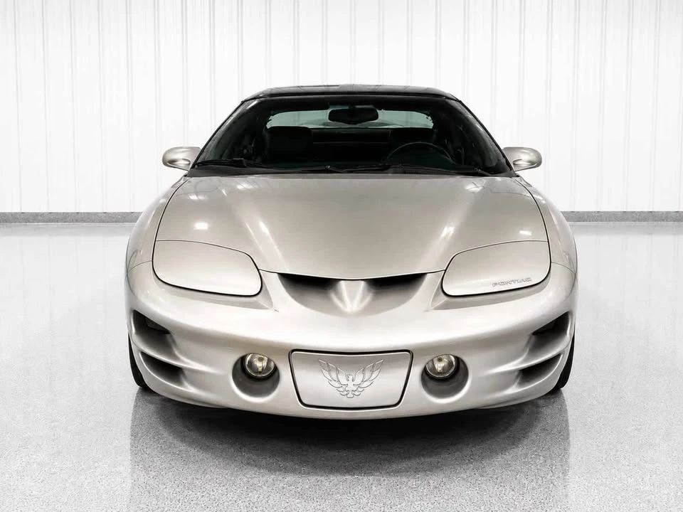 2002 Pontiac Firebird Trans Am 4th Gen - Image 2 of 19
