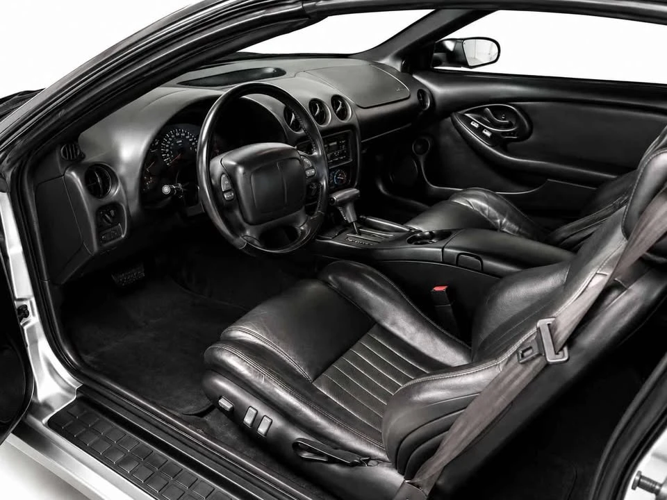 2002 Pontiac Firebird Trans Am 4th Gen - Image 10 of 19
