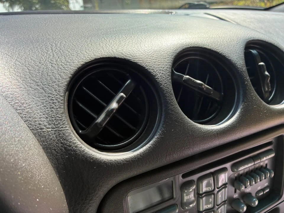 2002 Pontiac Firebird Trans Am 4th Gen - Image 17 of 20
