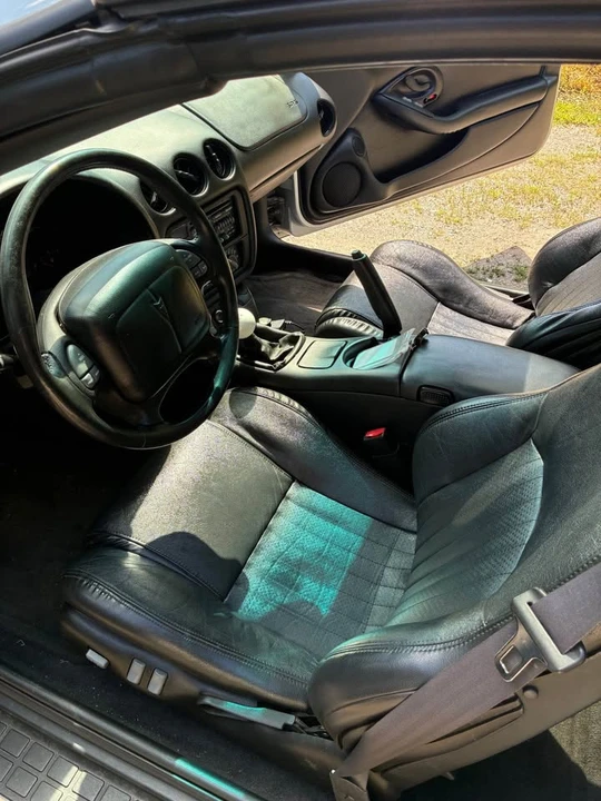 2002 Pontiac Firebird Trans Am 4th Gen - Image 9 of 20