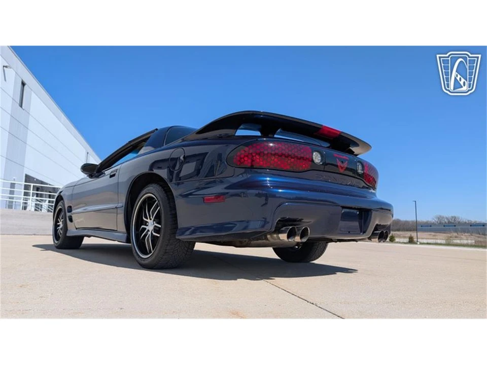 2002 Pontiac Firebird Trans Am 4th Gen - Image 10 of 31