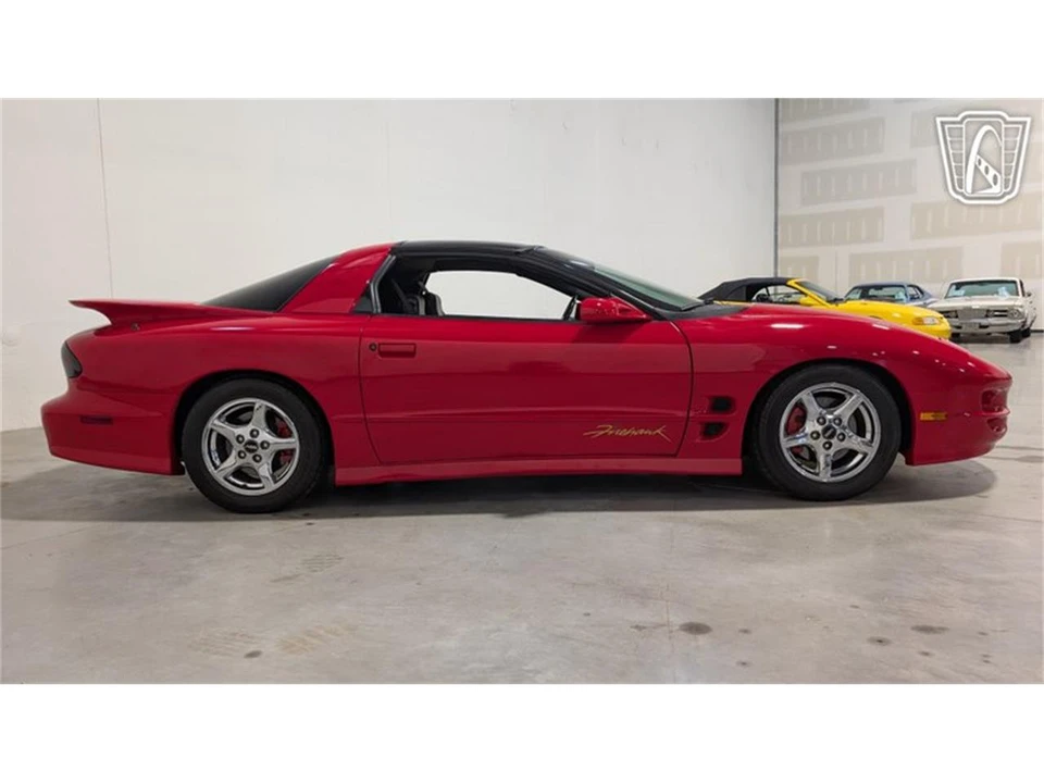 2002 Pontiac Firebird Trans Am 4th Gen - Image 18 of 31