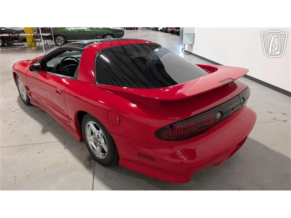 2002 Pontiac Firebird Trans Am 4th Gen - Image 8 of 31