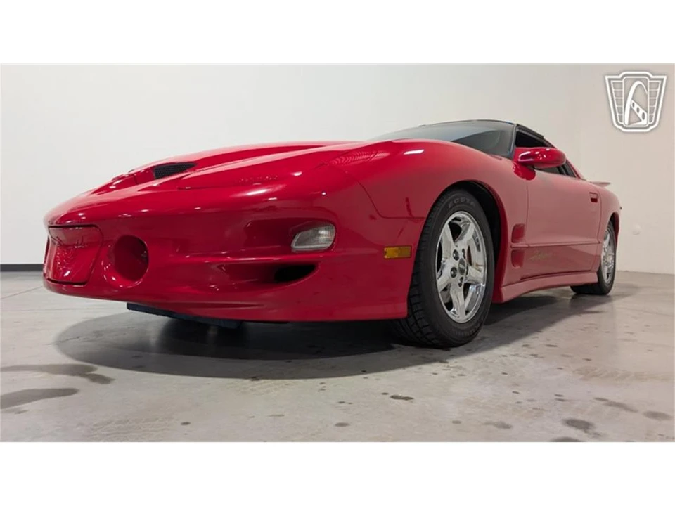 2002 Pontiac Firebird Trans Am 4th Gen - Image 4 of 31