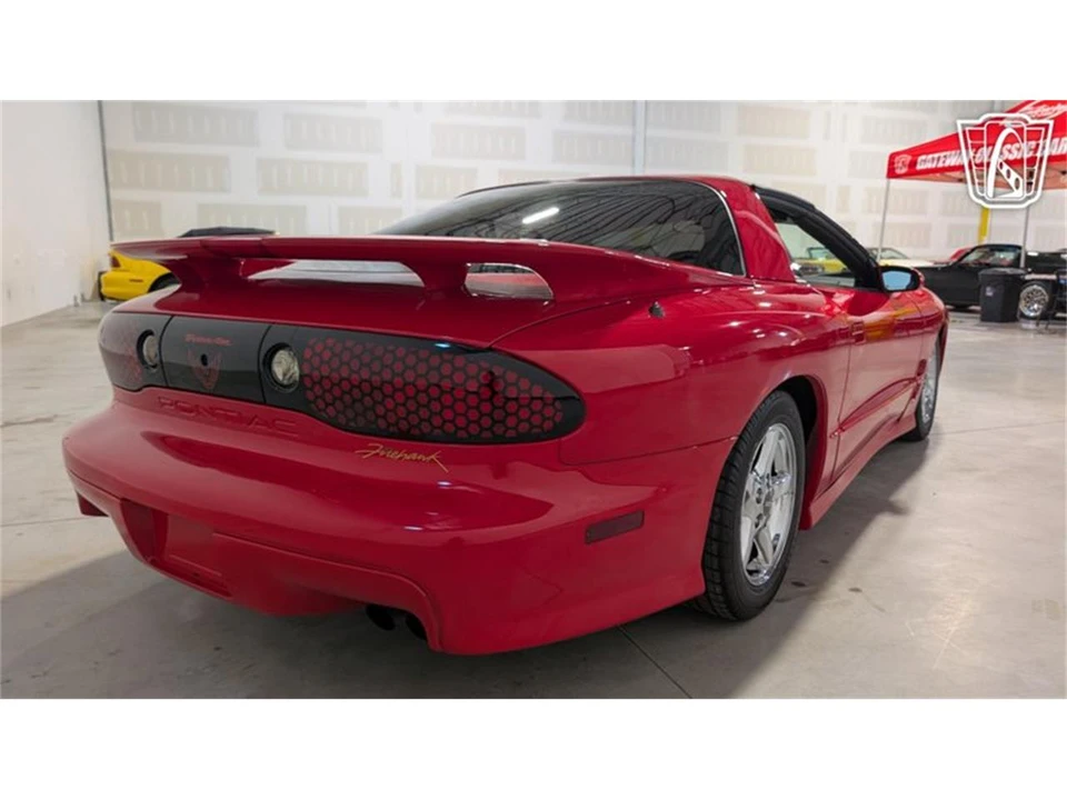 2002 Pontiac Firebird Trans Am 4th Gen - Image 15 of 31
