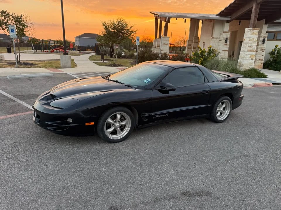 2002 Pontiac Firebird Trans Am 4th Gen - Image 2 of 16