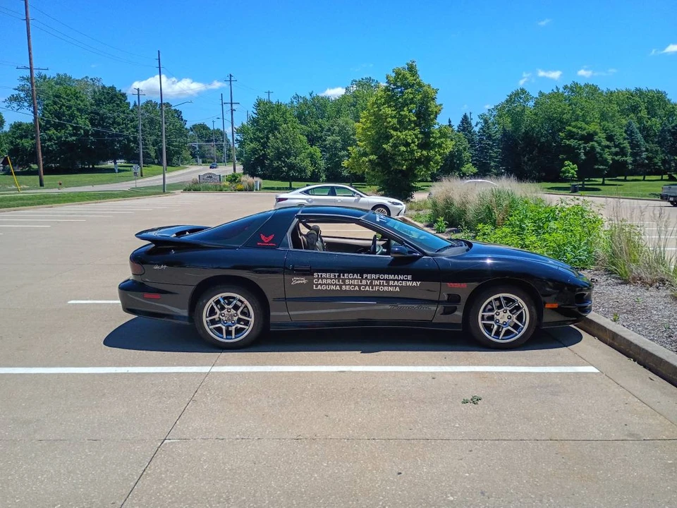 2002 Pontiac Firebird Trans Am 4th Gen - Image 4 of 5