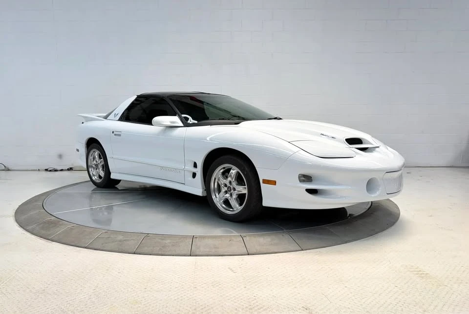 2002 Pontiac Firebird Trans Am 4th Gen - Image 19 of 20