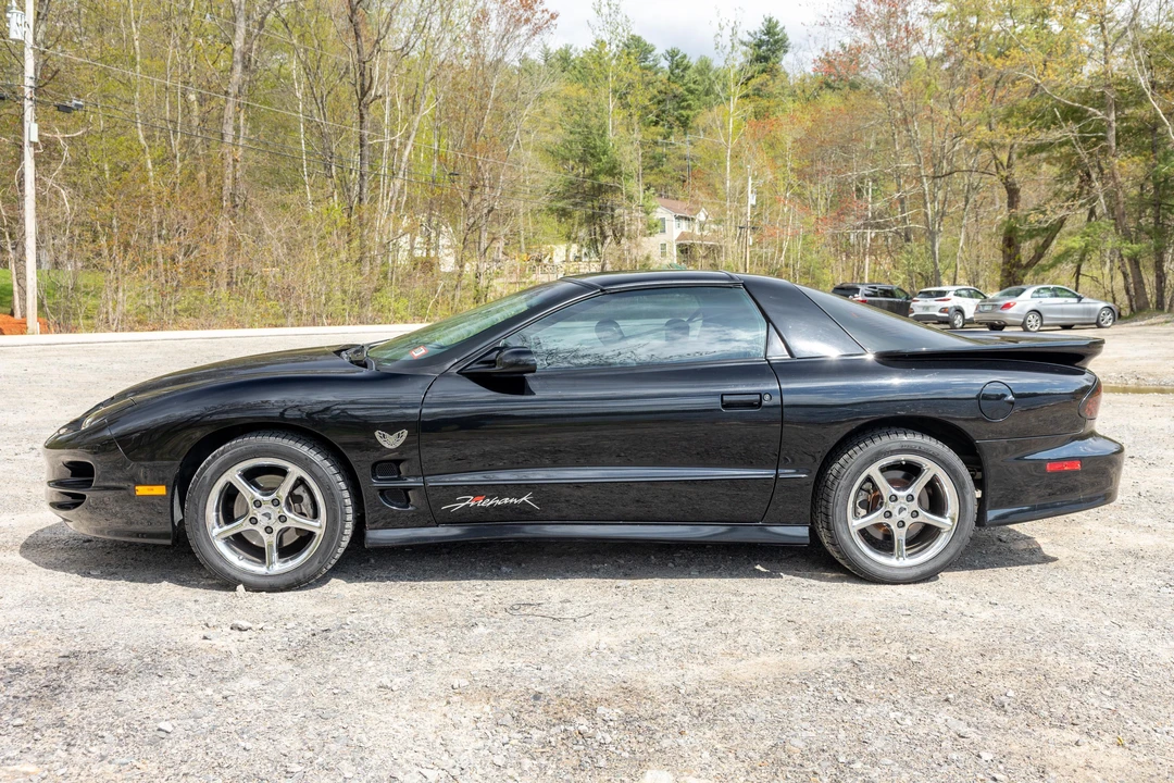 2002 Pontiac Firebird Trans Am 4th Gen - Image 3 of 31