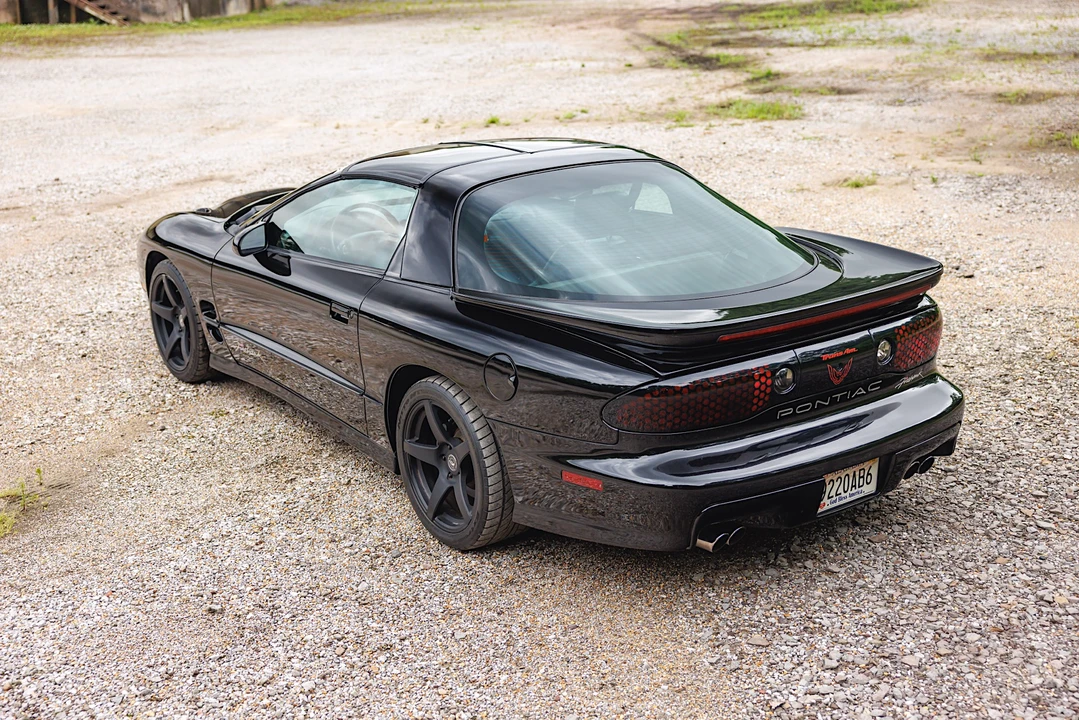 2002 Pontiac Firebird Trans Am 4th Gen - Image 11 of 31