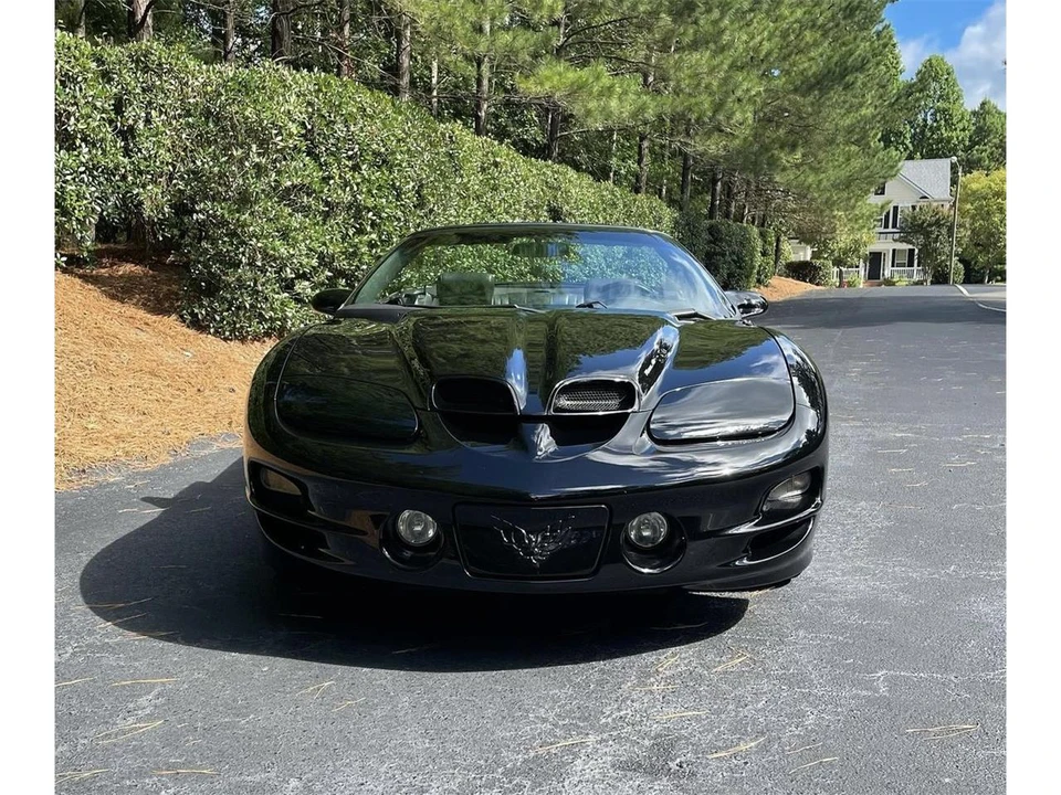 2002 Pontiac Firebird Trans Am 4th Gen - Image 5 of 9
