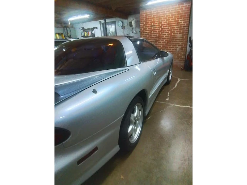 2002 Pontiac Firebird Trans Am 4th Gen - Image 5 of 19