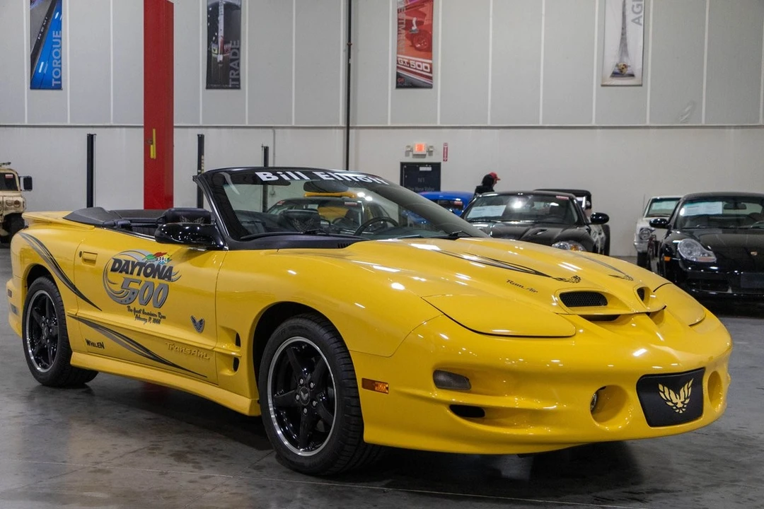 2002 Pontiac Firebird Trans Am 4th Gen - Image 9 of 21
