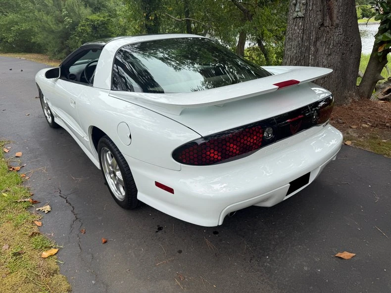 2002 Pontiac Firebird Trans Am 4th Gen - Image 4 of 31
