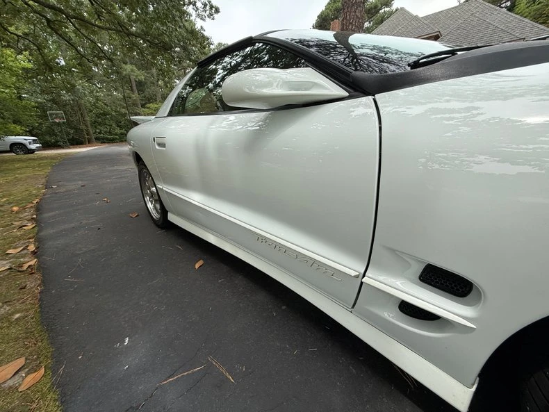 2002 Pontiac Firebird Trans Am 4th Gen - Image 11 of 31