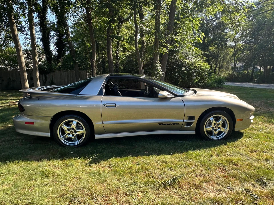 2002 Pontiac Firebird Trans Am 4th Gen - Image 10 of 31