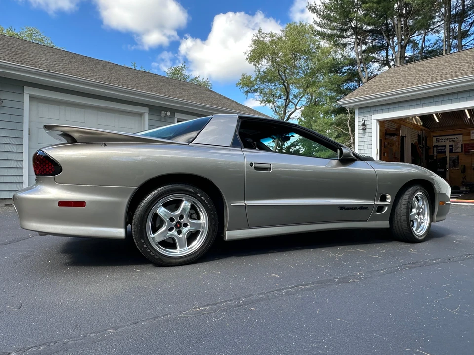 2002 Pontiac Firebird Trans Am 4th Gen - Image 16 of 31