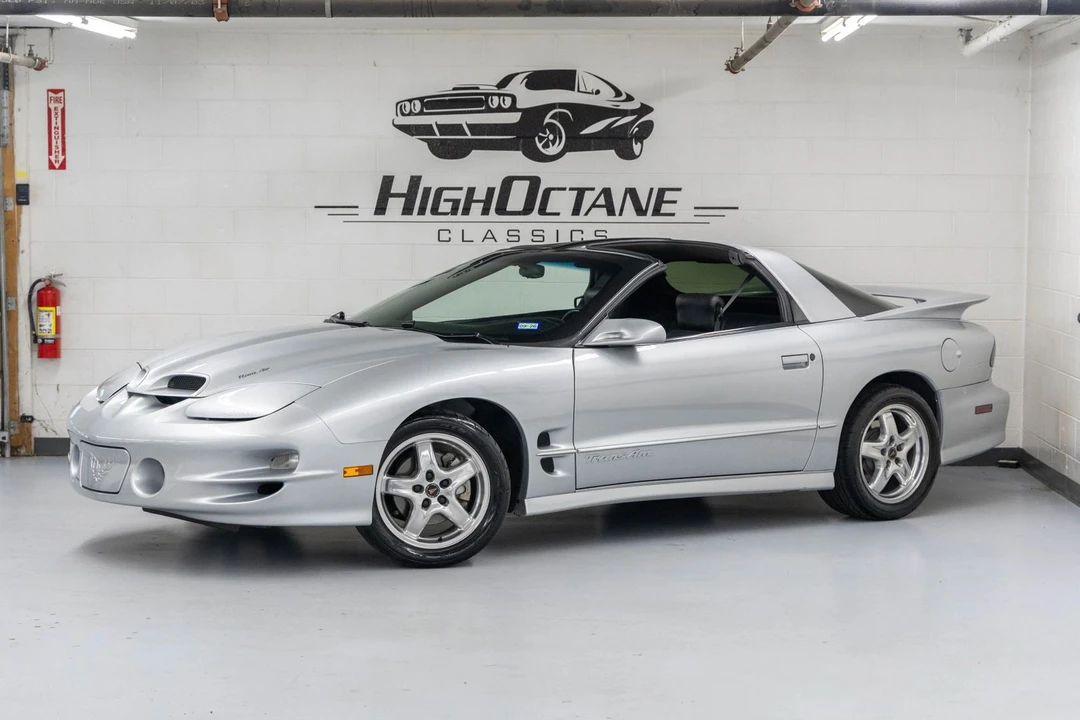2002 Pontiac Firebird Trans Am 4th Gen - Image 2 of 28