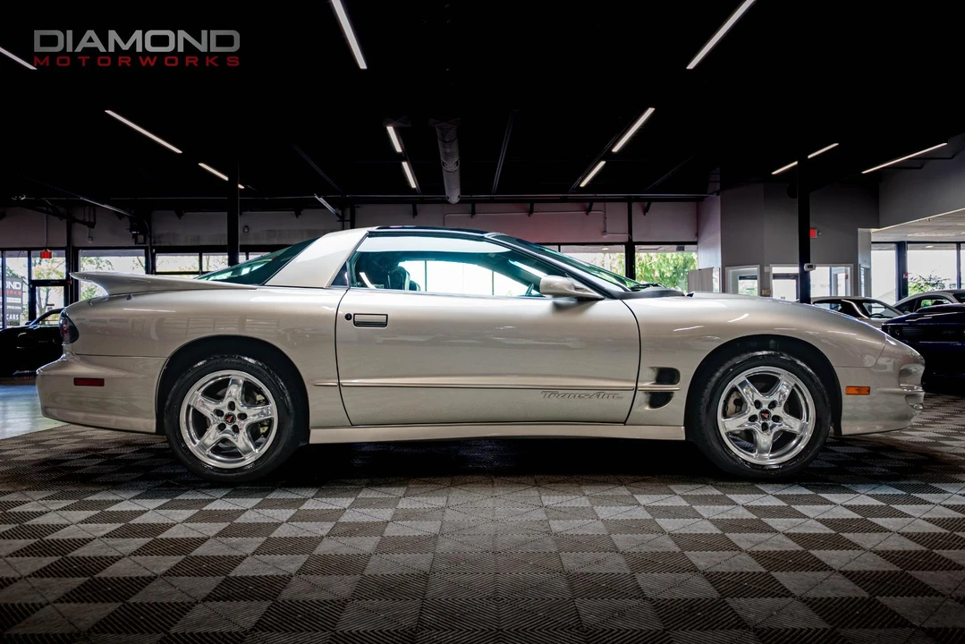 2002 Pontiac Firebird Trans Am 4th Gen - Image 6 of 19
