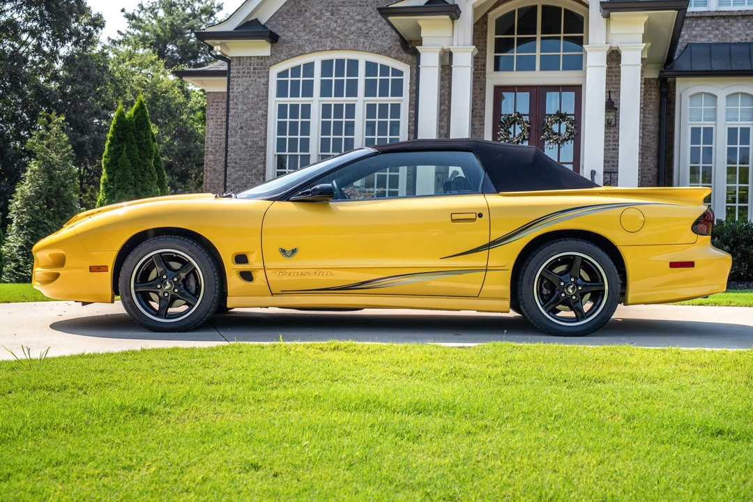 2002 Pontiac Firebird Trans Am 4th Gen - Image 9 of 31
