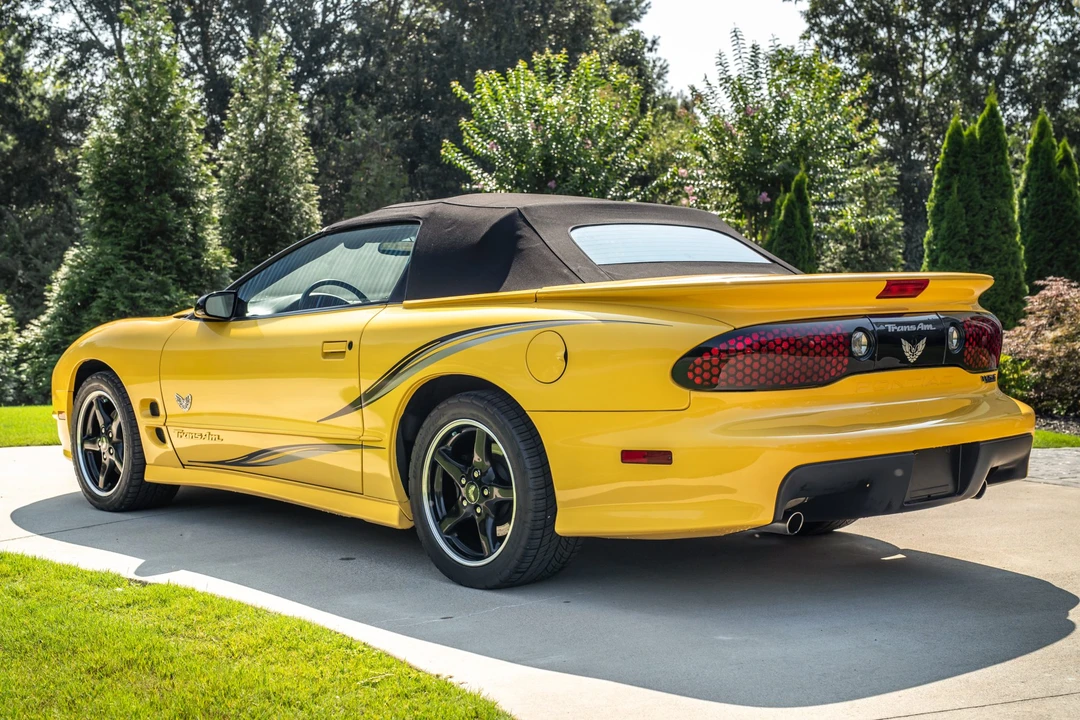 2002 Pontiac Firebird Trans Am 4th Gen - Image 8 of 31