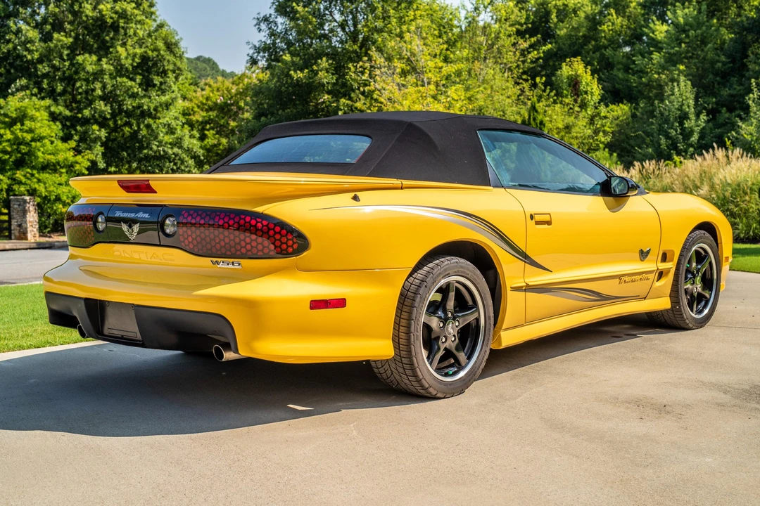 2002 Pontiac Firebird Trans Am 4th Gen - Image 6 of 31