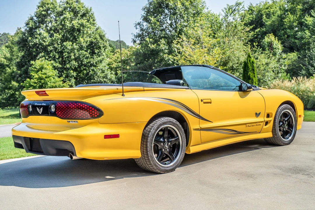 2002 Pontiac Firebird Trans Am 4th Gen - Image 14 of 31