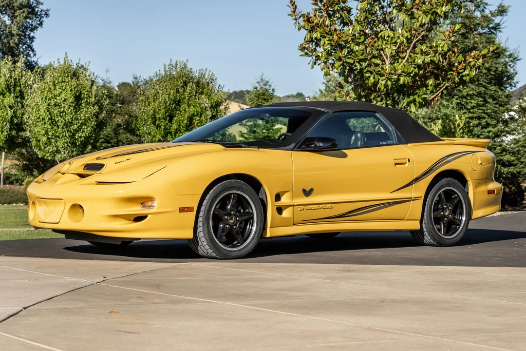 2002 Pontiac Firebird Trans Am 4th Gen - Image 2 of 31