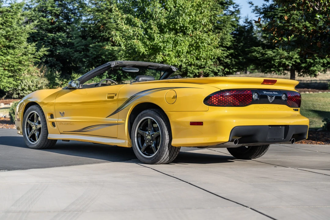 2002 Pontiac Firebird Trans Am 4th Gen - Image 12 of 31