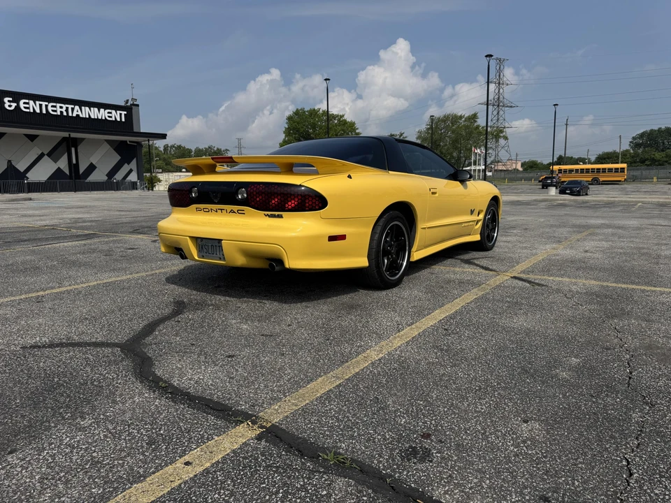 2002 Pontiac Firebird Trans Am 4th Gen - Image 16 of 31