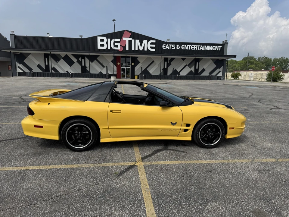 2002 Pontiac Firebird Trans Am 4th Gen - Image 13 of 31