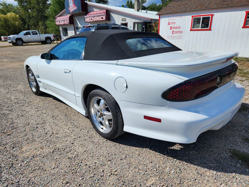 2002 Pontiac Firebird Trans Am 4th Gen - Image 15 of 31