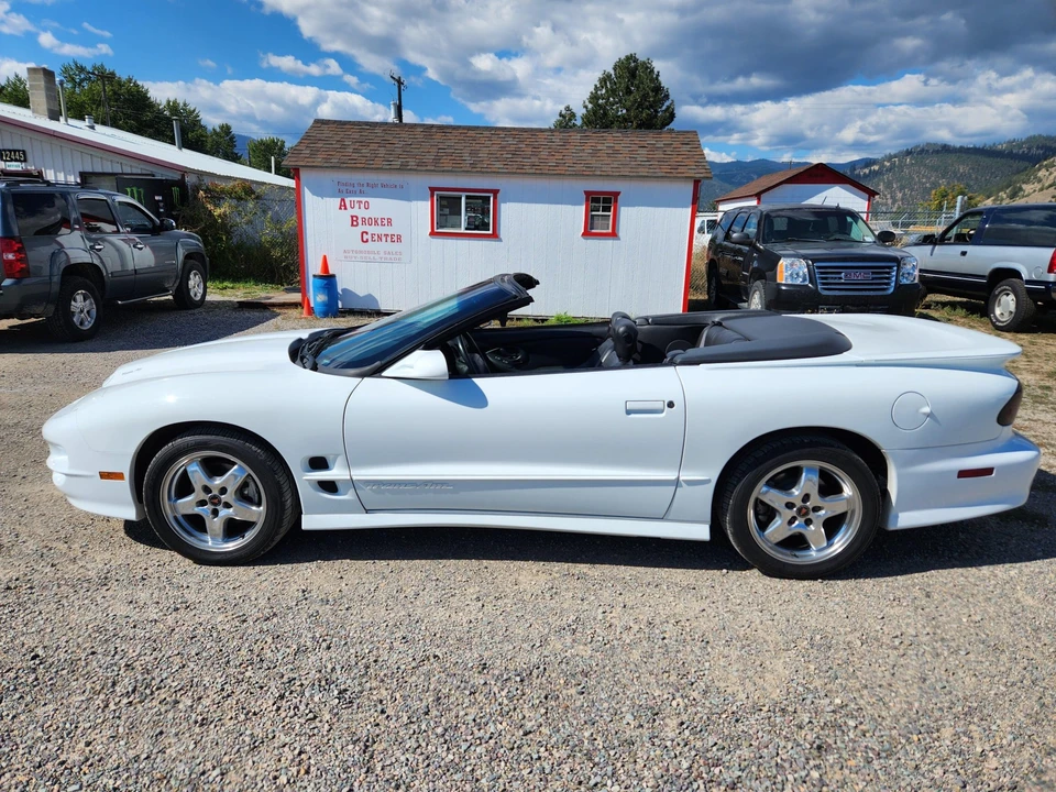 2002 Pontiac Firebird Trans Am 4th Gen - Image 18 of 31