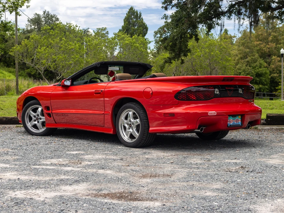 2002 Pontiac Firebird Trans Am 4th Gen - Image 11 of 31