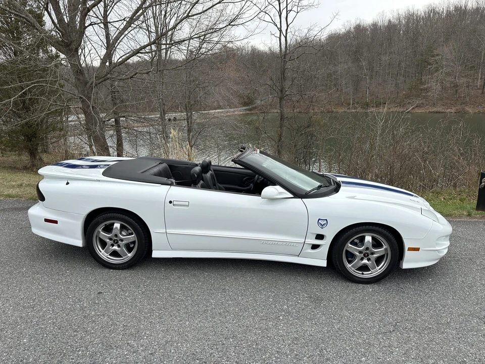 2002 Pontiac Firebird Trans Am 4th Gen - Image 16 of 31