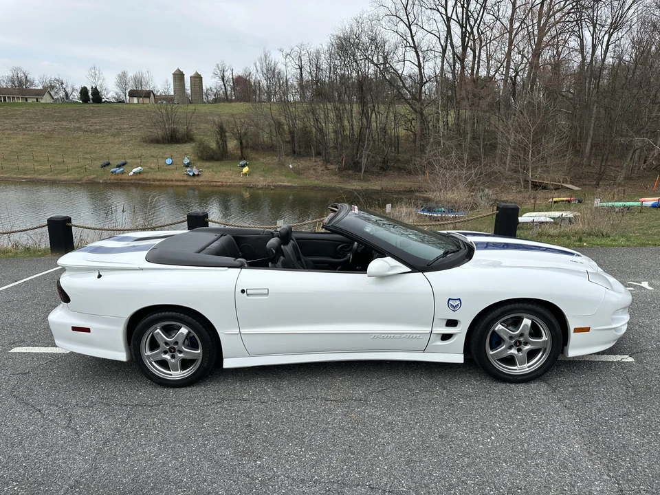 2002 Pontiac Firebird Trans Am 4th Gen - Image 18 of 31