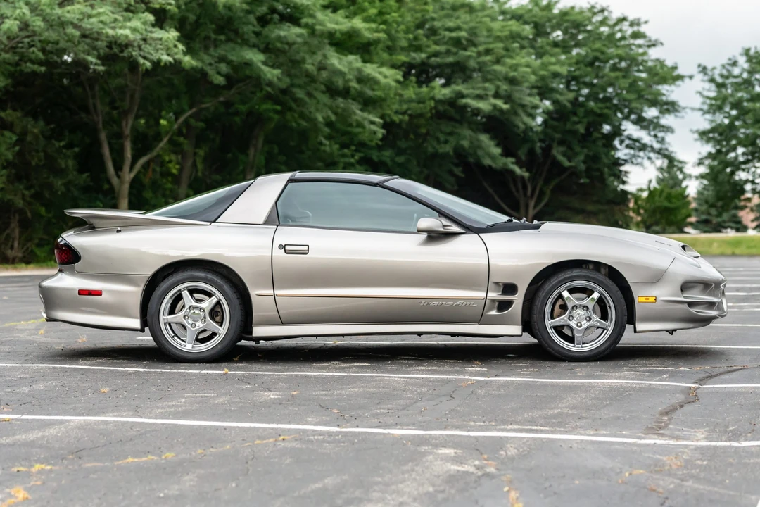 2002 Pontiac Firebird Trans Am 4th Gen - Image 6 of 31