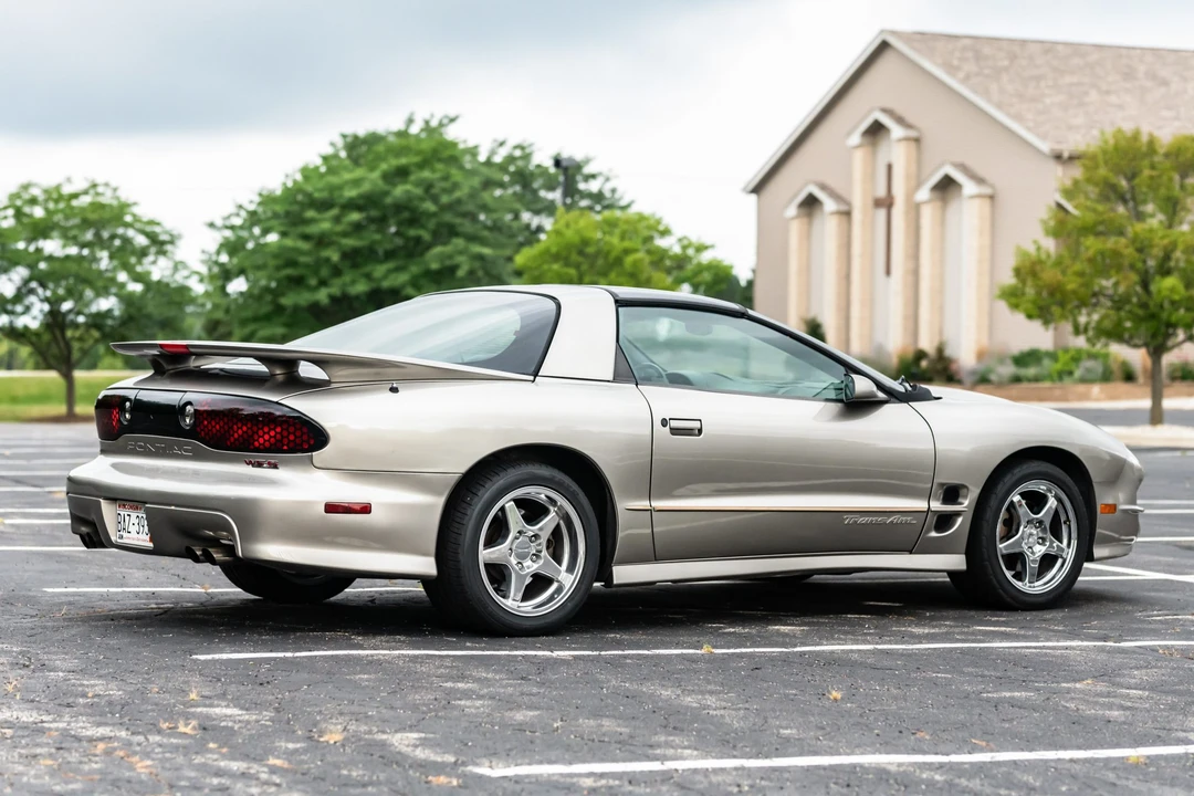 2002 Pontiac Firebird Trans Am 4th Gen - Image 7 of 31