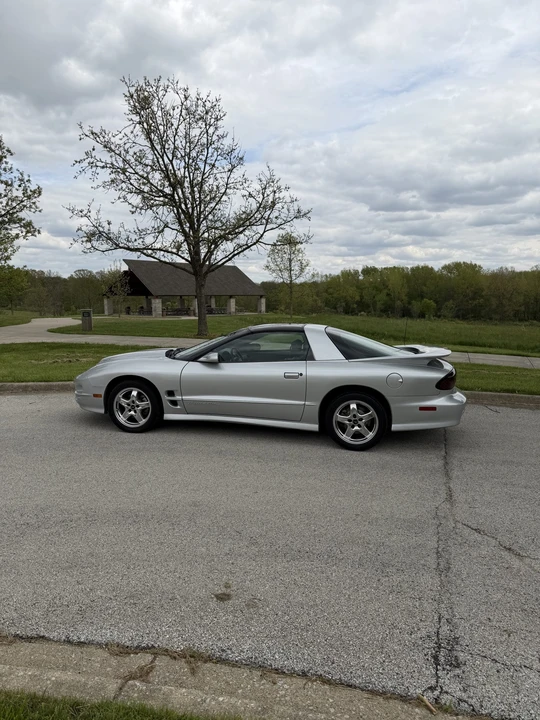 2002 Pontiac Firebird Trans Am 4th Gen - Image 13 of 31