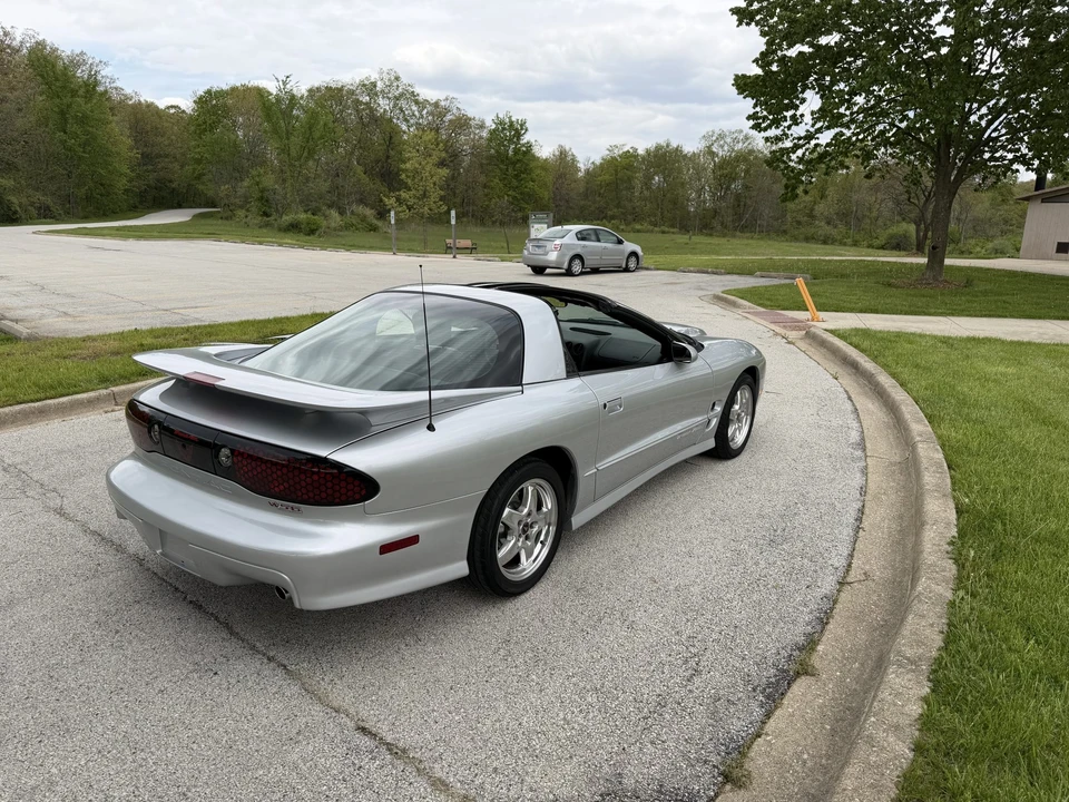 2002 Pontiac Firebird Trans Am 4th Gen - Image 5 of 31