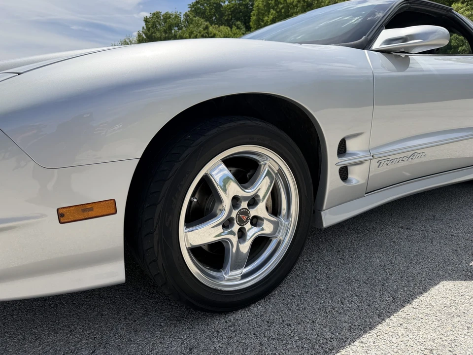 2002 Pontiac Firebird Trans Am 4th Gen - Image 26 of 31
