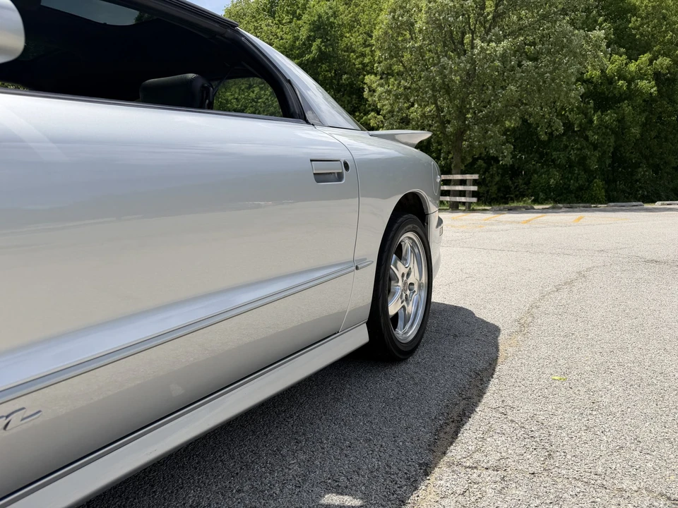 2002 Pontiac Firebird Trans Am 4th Gen - Image 27 of 31
